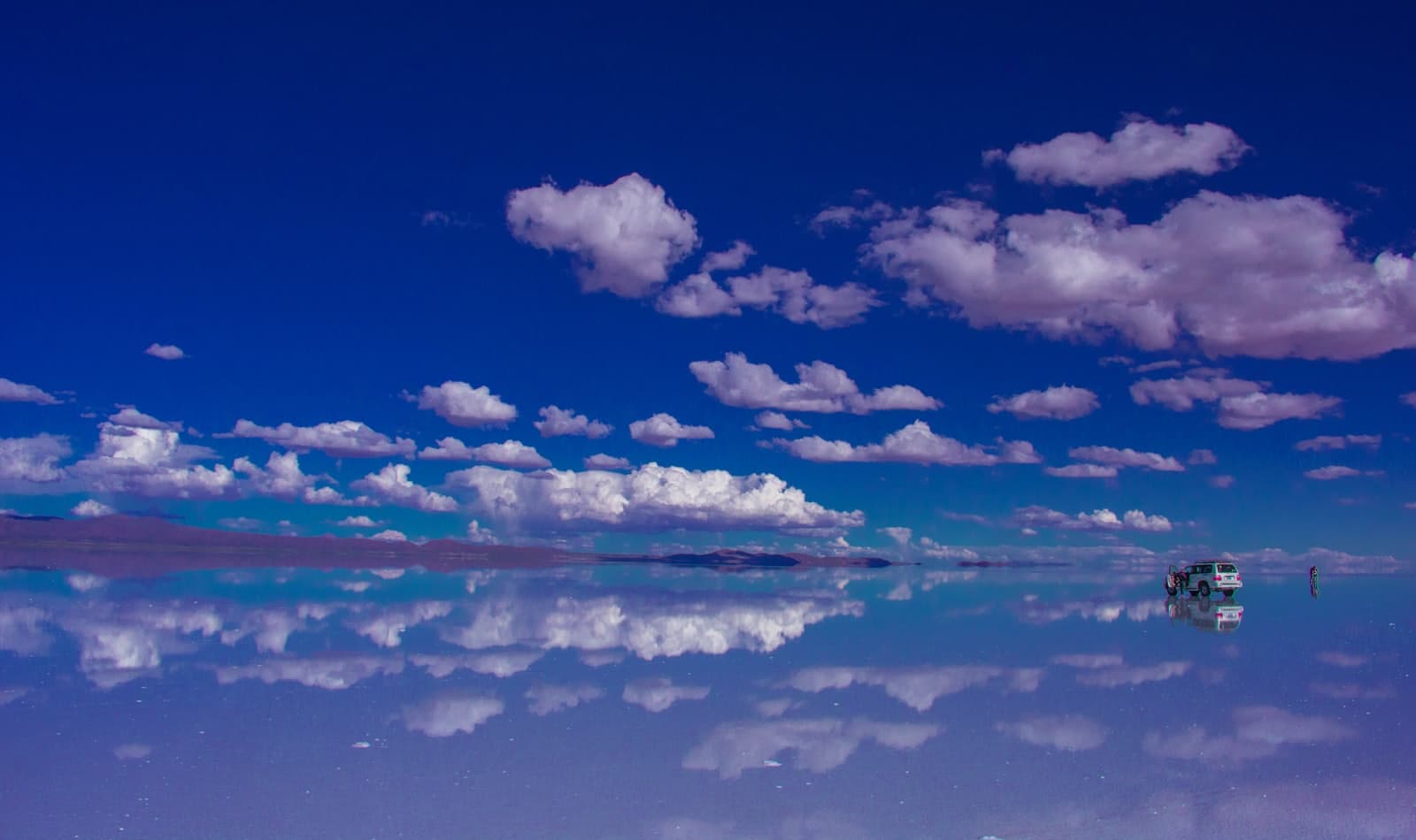 mirror season on the Salar de Uyuni