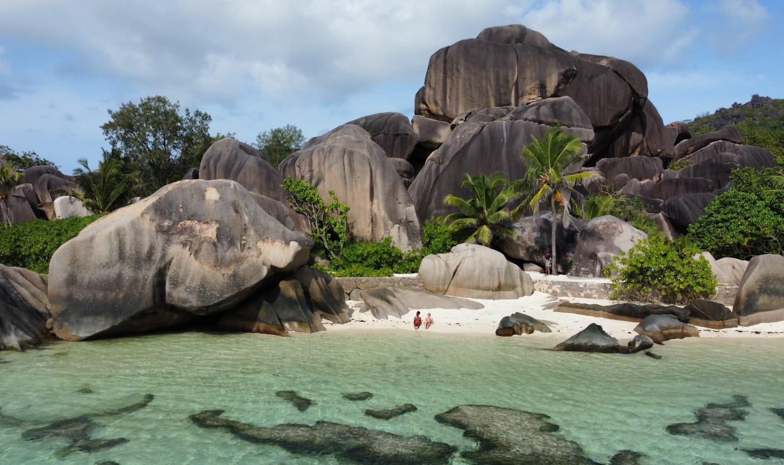 granite boulders of La Digue